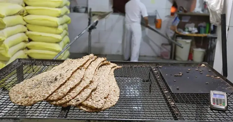 فروش کیلویی نان از آبان ۱۴۰۵؛ وزن چانه سنگک و نحوه محاسبه قیمت نان