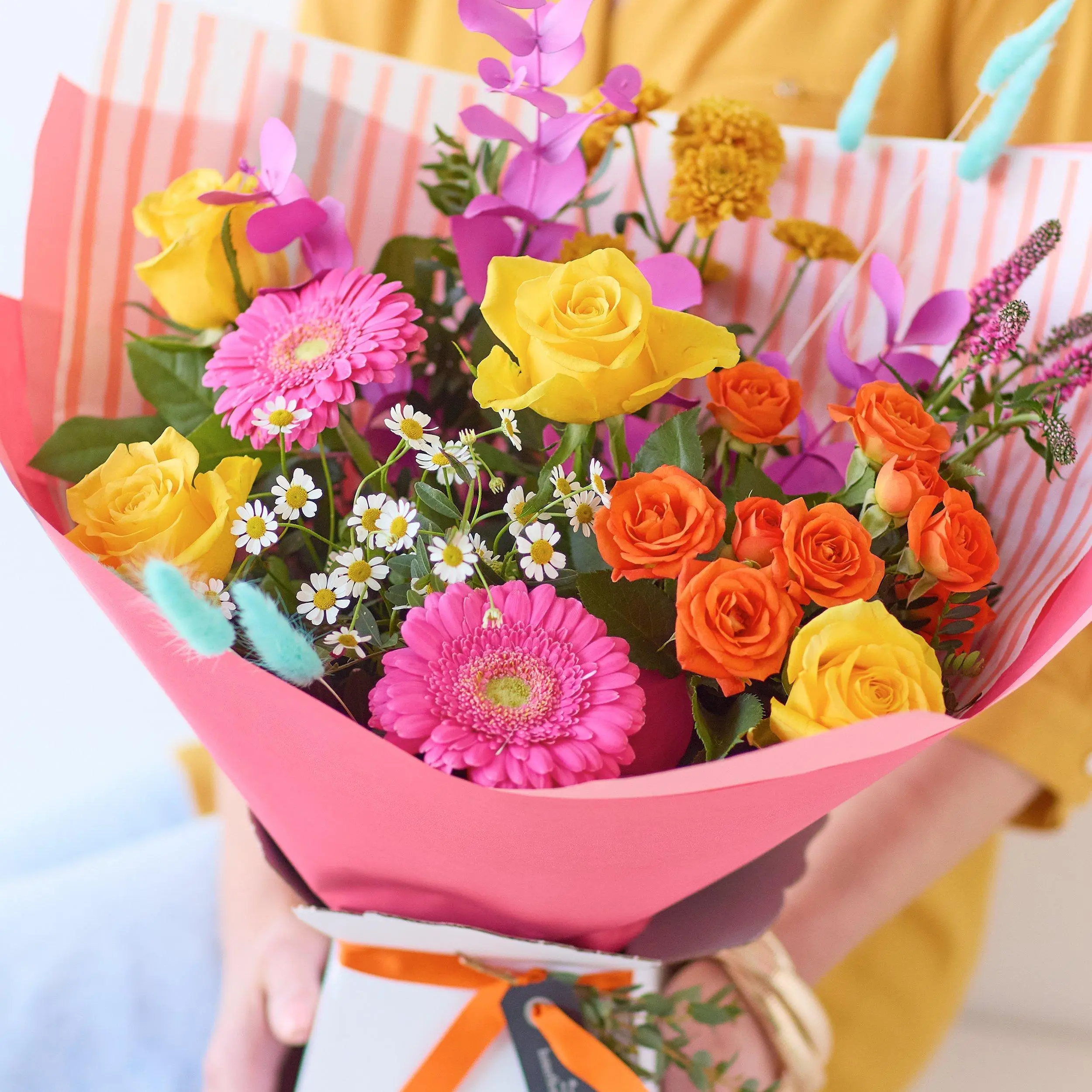 بهترین دسته گل برای تولد؛ راهنمای انتخاب گل مناسب برای هر سلیقه