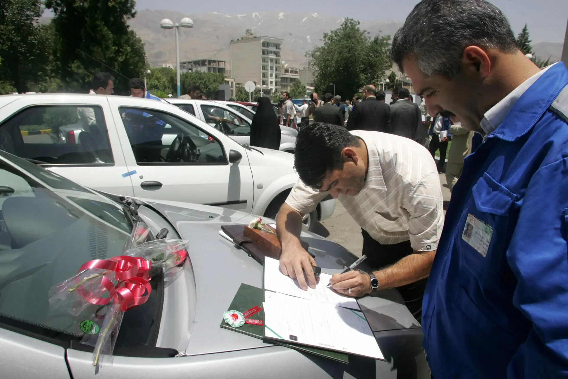 فروش ایران خودرو شهریور ۱۴۰۵؛ قیمت و شرایط ثبت نام ۸ خودرو با تحویل ۳۰ روزه