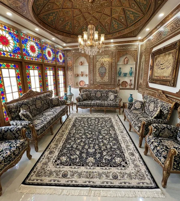 چیدمان مبل هفت نفره در پذیرایی کوچک و بزرگ؛ ایده‌های مدرن و کلاسیک