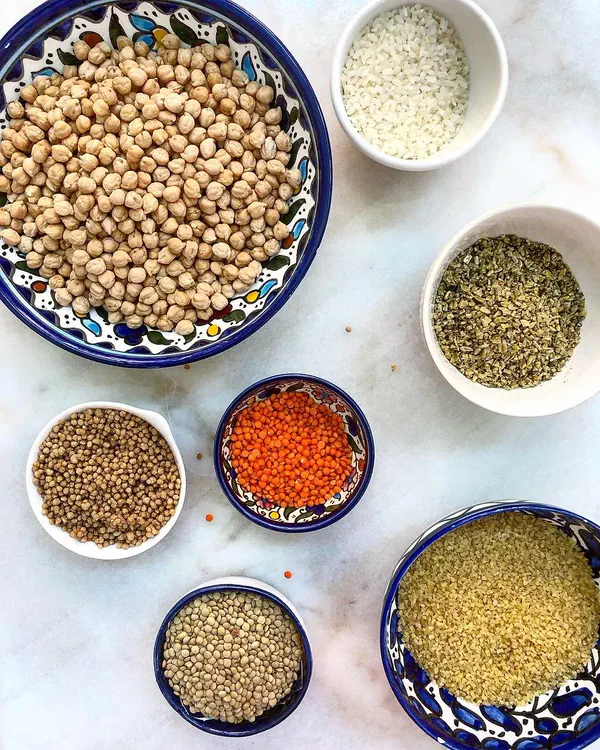 طرز تهیه آش برویشین کردی؛ آموزش آش بلغور گندم با نخود و عدس
