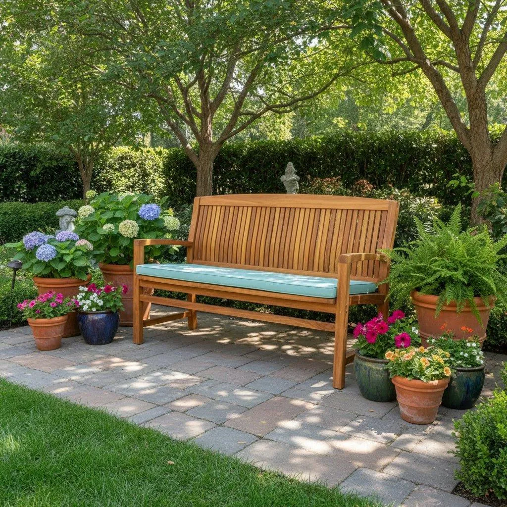 خرید نیمکت چوبی و پارکی؛ راهنمای انتخاب نیمکت باغ و فضای باز