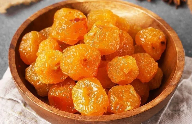 طرز تهیه خورش سیر انار با مرغ؛ خورش انار شمالی خوشمزه