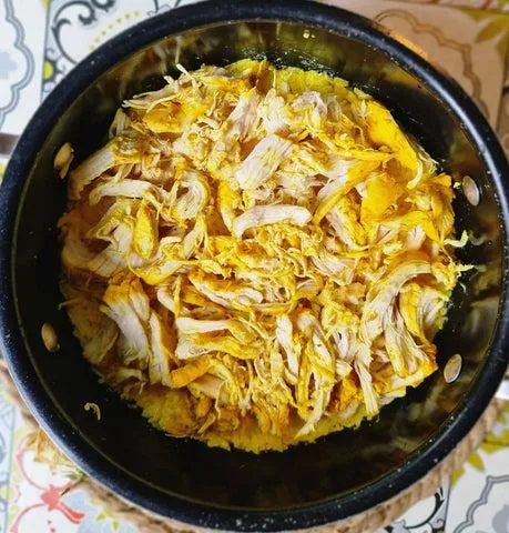 طرز تهیه ته‌چین مرغ شیرازی با بادمجان؛ غذای مجلسی و خوش‌عطر