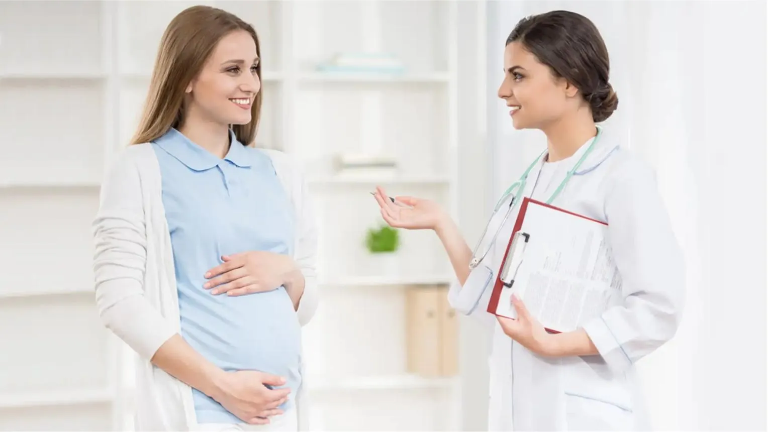 آیا لیزر باعث نازایی میشود؟ تأثیر لیزر بیکینی بر رحم، تخمدان و اسپرم مردان